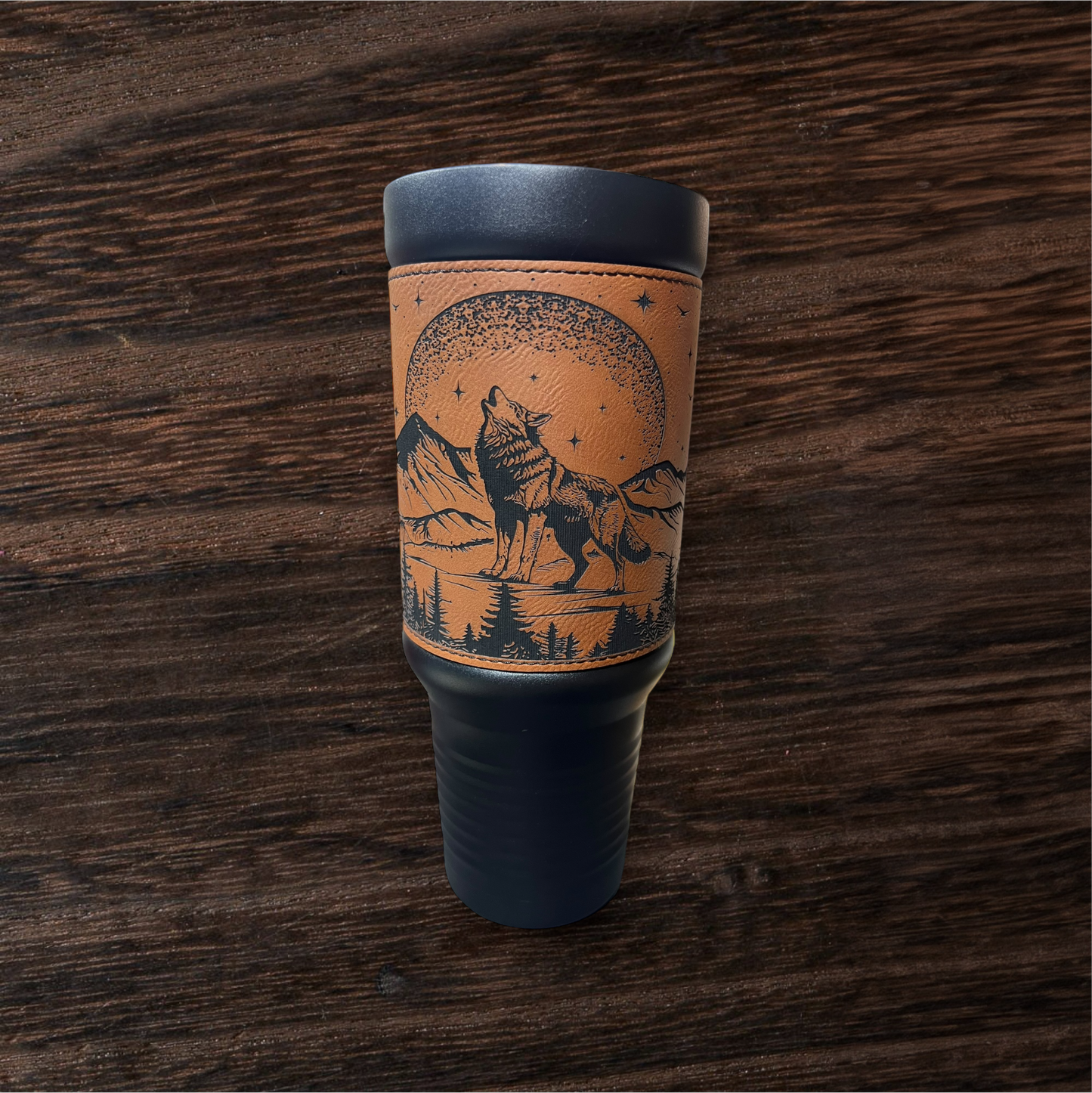 40oz Wolf In The Moon - Polar Camel Leatherette Wrapped