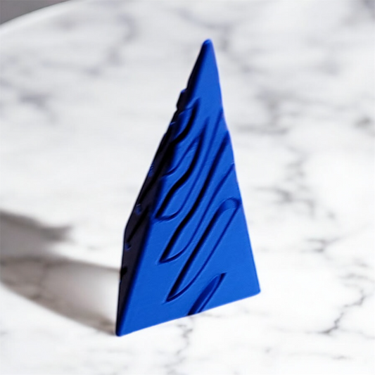 3D Impossible Pyramid Passthrough Mini